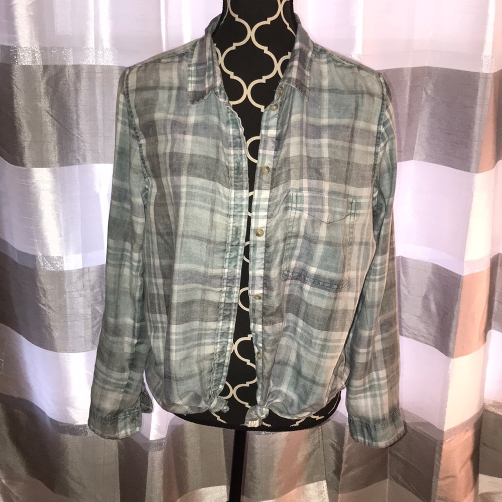 American eagle flannel. Size Large